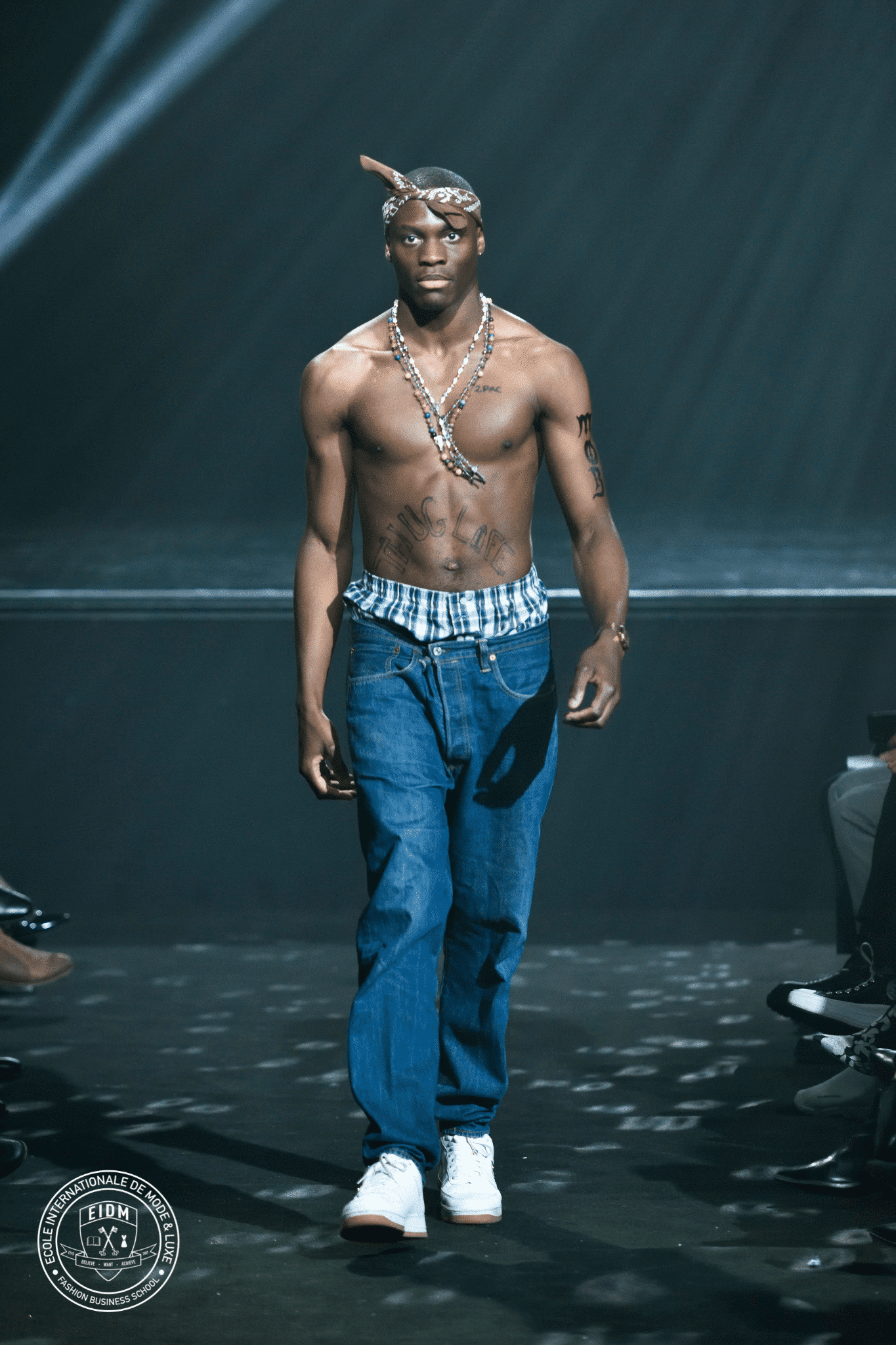 FASHION SHOW JMC YOUNG, WILD & FREE 3